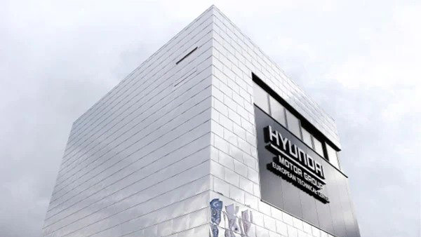 2 മാസമായി കാറുകളൊന്നും വിറ്റില്ല; നിസാന് പിന്നാലെ റഷ്യ വിടാനൊരുങ്ങി Hyundai Motor
