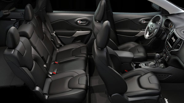 ഇലക്‌ട്രിക് വിപ്ലവത്തിലേക്ക് ജീപ്പും! സൂപ്പർഹീറോ പരിവേഷത്തിൽ Avenger EV വിപണിയിൽ