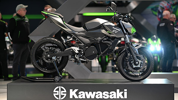 ഇലക്ട്രിക് മോട്ടോര്‍സൈക്കിള്‍ അവതരിപ്പിച്ച് Kawasaki; ലോഞ്ച് 2023 ഓടെ