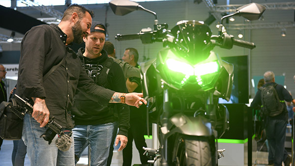 ഇലക്ട്രിക് മോട്ടോര്‍സൈക്കിള്‍ അവതരിപ്പിച്ച് Kawasaki; ലോഞ്ച് 2023 ഓടെ