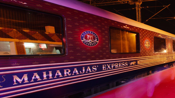 രാജകീയ യാത്രകളുടെ അവസാനവാക്ക്... ഇന്ത്യയിലെ ലക്ഷ്വറി ട്രെയിനുകളെ പരിചയപ്പെടാം