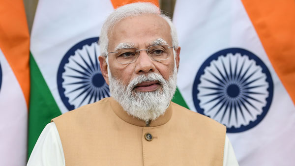 സ്വീഡനിൽ കാർ ഓടിച്ച് പ്രധാനമന്ത്രി, സാധ്യമാക്കിയത് 5G കണക്റ്റഡ് ടെക്നോളജിയിലൂടെ