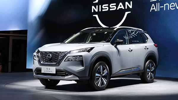 ടോപ്പ് ഗിയറിലേക്ക് Nissan, ക്യാമറ കണ്ണിൽ കുടുങ്ങി പുതിയ എസ്‌യുവി; വരുന്നത് X-ട്രെയിലോ?