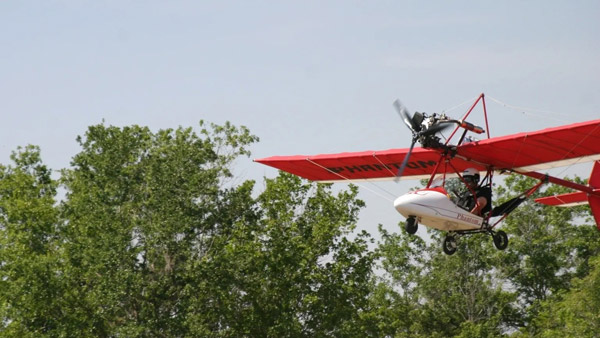 ലൈസൻസില്ലാതെ പറത്താൻ കഴിയുന്ന വിമാനങ്ങൾ ഏതൊക്കെ? അറിഞ്ഞിരിക്കു മച്ചാൻമാരേ