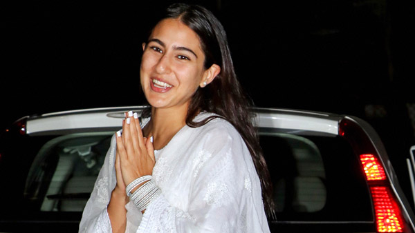 ലക്ഷ്വറി വേണ്ട സിംപിള്‍ മതി; യാത്ര ആള്‍ട്ടോയിലാക്കി ഞെട്ടിച്ച് ബോളിവുഡ് നടി