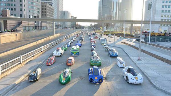  മലയാളി വിദ്യാര്‍ഥികളുടെ 'വണ്ടി'-ക്ക് അന്താരാഷ്ട്ര അവാർഡ്; ഇലക്ട്രിക് കാര്‍ നിർമിച്ചത് മാലിന്യ വസ്തുക്കളിൽ നിന്നും 