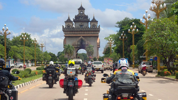 ഈ രാജ്യത്ത് മോട്ടോര്‍സൈക്കിള്‍ പെര്‍മിറ്റ് കിട്ടാൻ പുതിയ ബൈക്കിന്റെ വിലയേക്കാള്‍ ചെലവാക്കണം 