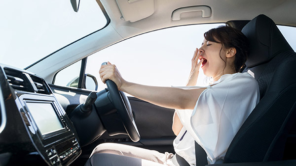 ഉറക്കം മൂലമുണ്ടാകുന്ന അപകടങ്ങള്‍ തടയാന്‍ നൂതന കണ്ടുപിടിത്തവുമായി മോട്ടോര്‍ വെഹിക്കിള്‍ ഇന്‍സ്‌പെക്ടര്‍മാര്‍