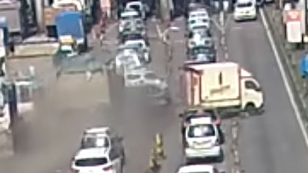 ഇടിച്ച് തെറിപ്പിച്ച് ടിപ്പറിൻ്റെ അഴിഞ്ഞാട്ടം; അപകടത്തിൻ്റെ വീഡിയോ വൈറൽ