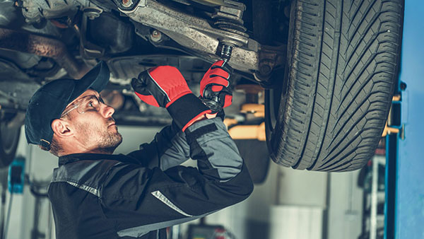 ഇനി അടിതട്ടില്ല, കാറിന്റെ ഗ്രൗണ്ട് ക്ലിയറൻസ് വർധിപ്പിക്കുന്നതിനുള്ള ചില എളുപ്പവഴികൾ ഇതാ