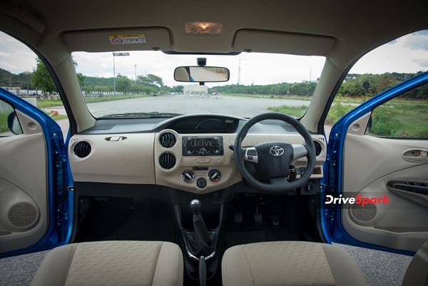 ഇന്റര്‍നെറ്റ് ആവശ്യമില്ല; ടൊയോട്ട, ലെക്‌സസ് കാറുകള്‍ ഇനിയെത്തുക എഐ ഓഫ്ലൈന്‍ വോയ്സ് അസിസ്റ്റന്റ് ഫീച്ചറുമായി 