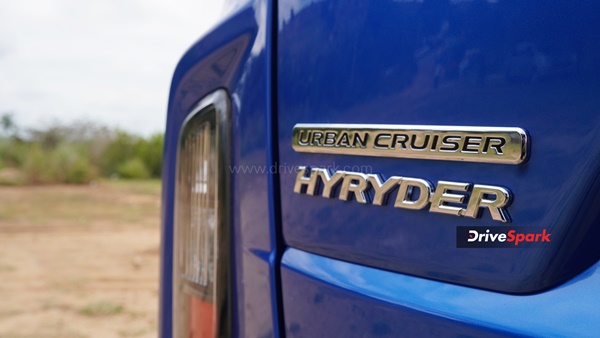 Toyota HyRyder വാങ്ങാതെ തന്നെ 'സ്വന്തമാക്കി' ഉപയോഗിക്കാം; നിങ്ങള്‍ ചെയ്യേണ്ടത് ഇത്രമാത്രം