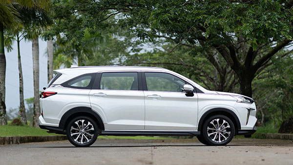 Toyota-യുടെ അടുത്ത പുലിക്കുട്ടിയുടെ പേര് 'ടൈസര്‍'? മിഡ്‌സൈസ് എംപിവി അടുത്ത വര്‍ഷം 