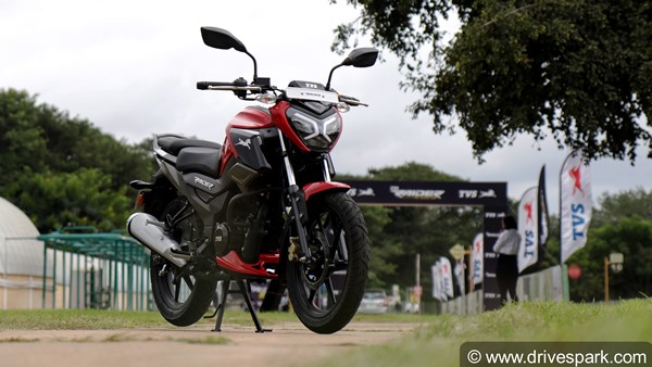 Keeway SR 125 Vs TVS Raider Vs Bajaj Pulsar NS 125; മോഡലുകള് തമ്മിലുള്ള താരതമ്യം ഇതാ Keeway SR 125 Vs TVS Raider Vs Bajaj Pulsar NS 125; മോഡലുകള് തമ്മിലുള്ള താരതമ്യം ഇതാ