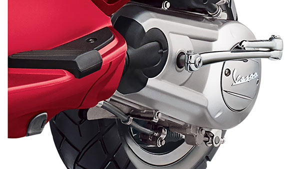 300 സിസി എഞ്ചിനുമായി Vespa, പുത്തൻ പുതിയ GTS ശ്രേണി അവതരിപ്പിച്ച് Piaggo