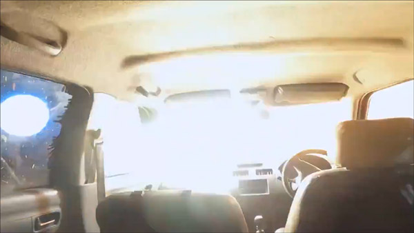 ടമാര്‍ പടാര്‍...Maruti Swift ലക്ഷം പടക്കങ്ങളാല്‍ അലങ്കരിച്ച് തീകൊളുത്തി യൂട്യുബര്‍; പിന്നീട് സംഭവിച്ചത്