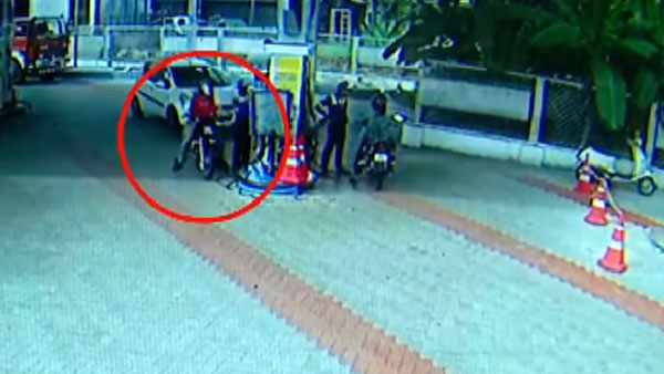 പരാതി കൊടുത്തു വരുമ്പോള്‍ മോഷണം പോയ ബൈക്ക് കണ്‍മുമ്പില്‍; കോഴിക്കോട്ടെ പമ്പില്‍ പിന്നീട് നടന്നത്