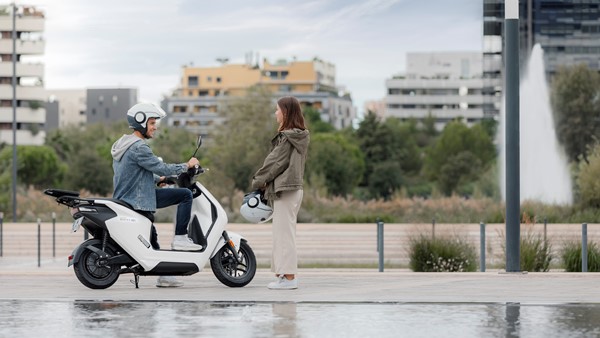 Honda EM1 e: ഇലക്ട്രിക് സ്‌കൂട്ടര്‍ അവതരിപ്പിച്ചു; ഇന്ത്യയിലേക്ക് എത്തുമോ?