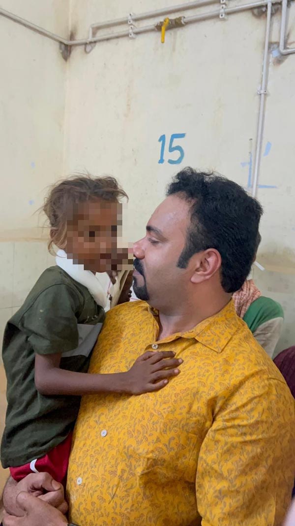 കാറില്‍ ചാരിയതിന് മര്‍ദനമേറ്റ കുട്ടി ഡിസ്ചാര്‍ജായാല്‍ കാത്തിരിക്കുന്നത് ഒരു 'കാര്‍ണിവല്‍'