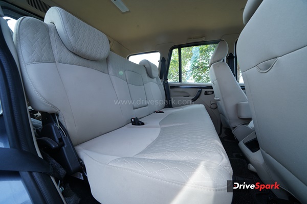 പേര് പോലെതന്നെ ക്ലാസിക്കാണ്; Mahindra Scorpio ക്ലാസിക്കിന്റെ റിവ്യൂ വിശേഷങ്ങള്‍ ഇതാ