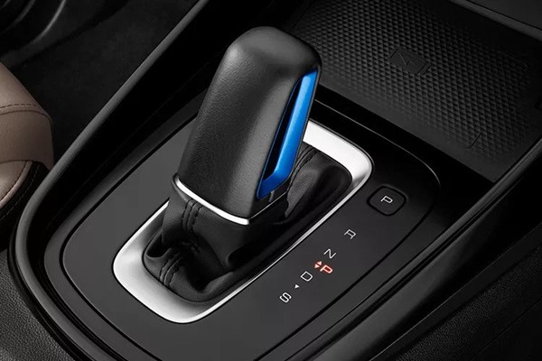 Hector-ന്റെ ഹൈബ്രിഡ് പതിപ്പിനെ അവതരിപ്പിച്ച് MG; പ്രതീക്ഷയോടെ ഇന്ത്യന്‍ വിപണിയും