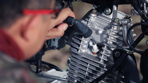 ബൈക്ക് സ്റ്റാർട്ട് ആയില്ലെങ്കിൽ ഈ കാര്യങ്ങൾ ഒന്ന് ശ്രദ്ധിക്കണേ മച്ചാൻമാരേ