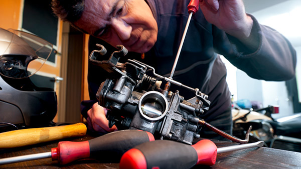 ബൈക്ക് സ്റ്റാർട്ട് ആയില്ലെങ്കിൽ ഈ കാര്യങ്ങൾ ഒന്ന് ശ്രദ്ധിക്കണേ മച്ചാൻമാരേ