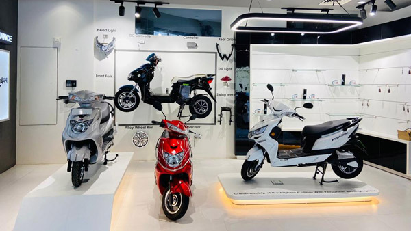 എതിരാളികളെ മലര്‍ത്തിയടിച്ച് Okinawa; 2022 ഒക്ടോബറിലെ വില്‍പ്പന ആരെയും അതിശയിപ്പിക്കുന്നത്