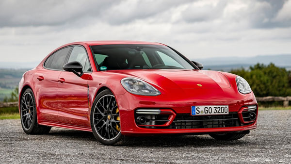 മ്യൂസിക് ചാർട്ടുകളിൽ കൊടുങ്കാറ്റായവർ; ബിടിഎസിന്റെ കാർ ശേഖരം ഇങ്ങനെ