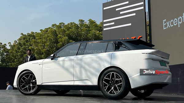 കാത്തിരുപ്പുകള്‍ക്കൊടുവില്‍ Defy ഇലക്ട്രിക് എസ്‌യുവി അവതരിപ്പിച്ച് Pravaig; വില 39.50 ലക്ഷം രൂപ