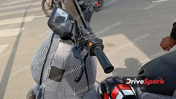 അനുദിനം അണപൊട്ടി ഒഴുകുന്ന ഇന്ത്യൻ ഇവി സെഗ്മെന്റിലേക്ക് ചുവട് വെയ്ക്കാൻ River EV; സ്പൈ ചിത്രങ്ങൾ പുറത്ത്