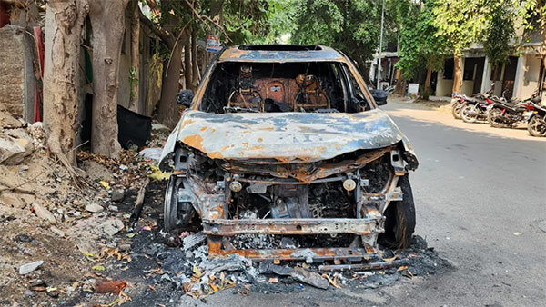 ടാറ്റ ഹാരിയറിന് തീപിടിച്ചു; സംഭവിച്ചത് എന്താണെന്നറിയാം