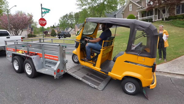 ഓട്ടോയ്ക്ക് ഇവിടെ മാത്രമല്ല അങ്ങ് അമേരിക്കയിലും ഉണ്ട് പിടി