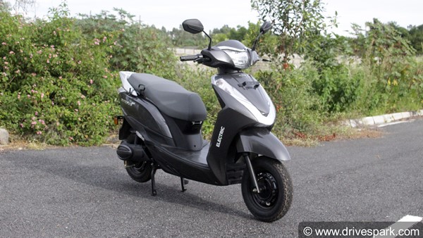 2030 ഓടെ ഇലക്ട്രിക് ഇരുചക്ര വിപണി പിടിച്ചാൽ കിട്ടൂല്ല എന്ന് റിപ്പോർട്ടുകൾ