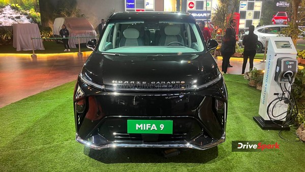 440 കിലോമീറ്റര്‍ റേഞ്ചും അഡാറ് ലുക്കും; ഇലക്ട്രിക് എംപിവി ശ്രേണിയിലേക്ക് Mifa 9 മായി MG
