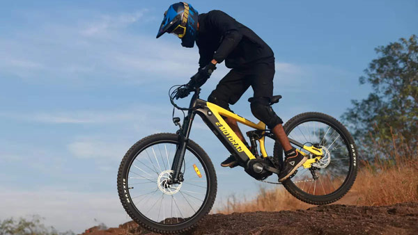 എൻ്റമ്മോ സൂപ്പർ മീറ്റിയോറിനേക്കാൾ വിലയോ? പുത്തൻ പുതിയ ഇലക്ട്രിക് സൈക്കിളുകളുമായി ഇ-മോട്ടോറാഡ് എൻ്റമ്മോ സൂപ്പർ മീറ്റിയോറിനേക്കാൾ വിലയോ? പുത്തൻ പുതിയ ഇലക്ട്രിക് സൈക്കിളുകളുമായി ഇ-മോട്ടോറാഡ്