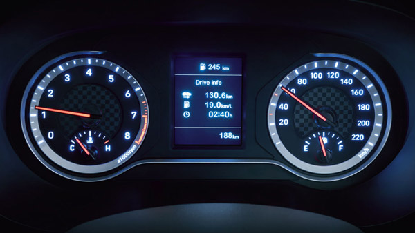 കണ്ടാൽ ആരും തിരിച്ചറിയില്ല, ഇത് നമ്മുടെ i10 തന്നെ അല്ലേ; ഫെയ്‌സ്‌ലിഫ്റ്റിന്റെ വില പ്രഖ്യാപിക്കാൻ ഹ്യുണ്ടായി