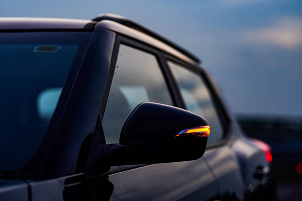 മഹീന്ദ്ര XUV400-യുടെ ടെസ്റ്റ് ഡ്രൈവുകള്‍ ആരംഭിച്ചു, വില പ്രഖ്യാപനം ഉടന്‍; ഞെഞ്ചിടിപ്പോടെ ടാറ്റ