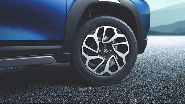 മാരുതി സുസുക്കി ഫ്രോങ്കസ് എസ്‌യുവി കൂപ്പെ: വേരിയന്റുകളും ഫീച്ചറുകളും അറിയാം