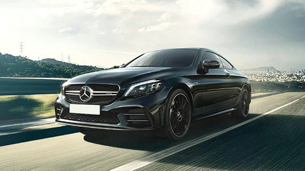 ബിഎംഡബ്ല്യു മുതൽ ലംബോർഗിനി വരെ, രാഹുൽ-അതിയ സെലിബ്രിറ്റി ദമ്പതികളുടെ കാർ ശേഖരം