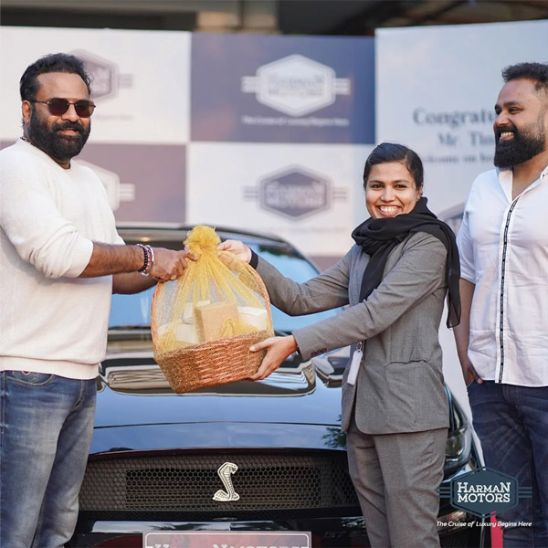 എന്താണ് ടിനി ഫോർഡ് മസ്‌താംഗ് ജിടിയൊക്കെ എടുത്തൂന്നു കേട്ടു...