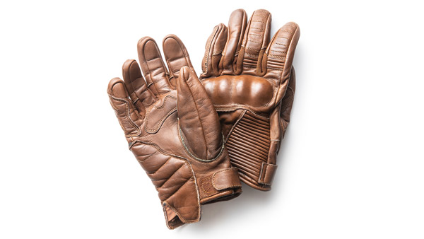 നിങ്ങളുടെ 'വാലെന്റൈൻ' വാഹനപ്രേമിയാണോ? പ്രണയദിനത്തില്‍ സമ്മാനിക്കാം ഈ ഗിഫ്റ്റുകള്‍