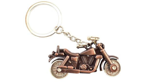 നിങ്ങളുടെ 'വാലെന്റൈൻ' വാഹനപ്രേമിയാണോ? പ്രണയദിനത്തില്‍ സമ്മാനിക്കാം ഈ ഗിഫ്റ്റുകള്‍