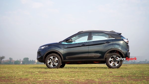 പെട്രോളടിക്കാതെ കാശ്മീർ മുതൽ കന്യാകുമാരി വരെ, ചരിത്രം കുറിക്കാൻ ടാറ്റയുടെ ഈ കാർ