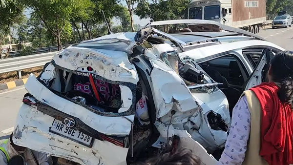 ബിൽഡ് ക്വാളിറ്റിയിൽ വീണ്ടും കഴിവ് തെളിയിച്ച് ടാറ്റ; സഫാരിയുടെ വീഡിയോ വൈറൽ