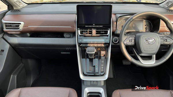 ഇന്റലിജന്റ് സ്റ്റോറേജും മികച്ച ഗ്ലൗ ബോക്സുമായി വരുന്ന കാറുകൾ