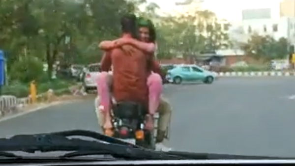 റോയൽ എൻഫീൽഡിൽ ദമ്പതികളുടെ റൊമാൻസ്; ലുക്കൗട്ട്‌ വീഡിയോയുമായി പൊലീസ്