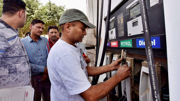 petrol pump scams