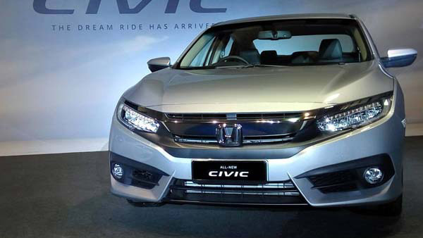 ധോണിനായികയുടെ കിടിലൻ കാർ കളക്ഷൻ കാണാം