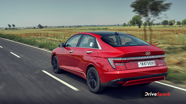 2023 hyundai verna rear